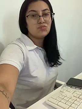 Snapshot of Velma_star chatting on October 25, 2025, 11:09 am Velma star online show from October 25, 2025, 11:09 am