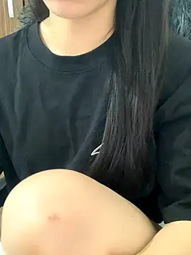 JennyQueen18 online show from October 12, 2025, 8:10 pm