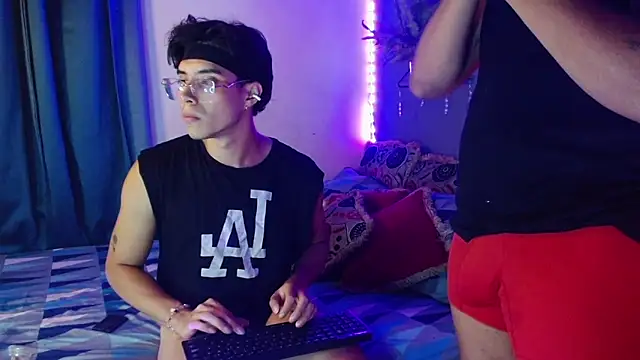 Dylann west online show from September 25, 2025, 3:56 am