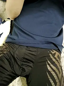 Koreanjjc online show from April 12, 2026, 2:04 am