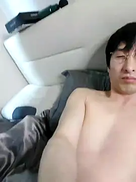 Koreanjjc online show from March 17, 2026, 2:25 am