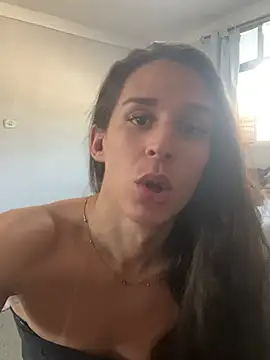 Snapshot of Isabelaa_ chatting on January 12, 2026, 8:04 pm Isabelaa online show from January 12, 2026, 8:04 pm