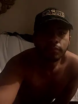 Snapshot of edddy23 chatting on October 8, 2025, 1:45 pm edddy23 online show from October 8, 2025, 1:45 pm