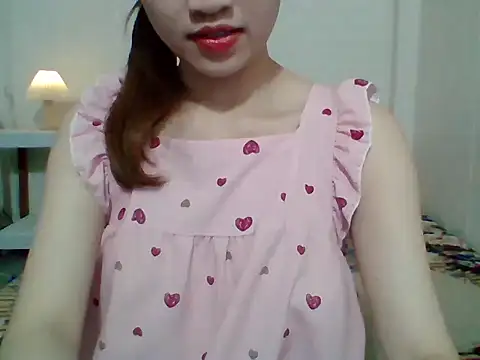 Snapshot of __Donna__ chatting on September 20, 2025, 3:50 pm Donna online show from September 20, 2025, 3:50 pm