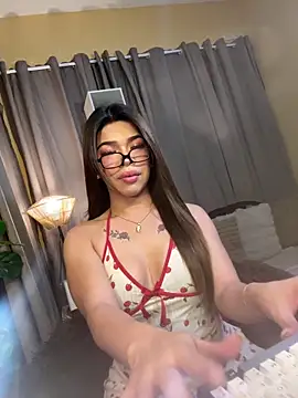 Nyxie luxx online show from April 30, 2026, 2:57 pm