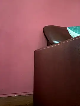 Snapshot of Daisy018 chatting on September 18, 2025, 2:14 am Daisy018 online show from September 18, 2025, 2:14 am