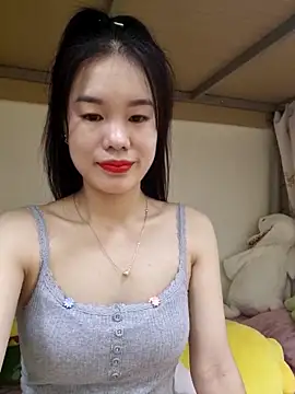 Snapshot of Baby-ladytits2025 chatting on September 18, 2025, 3:37 pm Baby-ladytits2025 online show from September 18, 2025, 3:37 pm