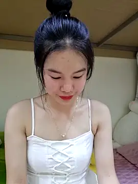 Snapshot of Baby-ladytits2025 chatting on September 22, 2025, 3:40 pm Baby-ladytits2025 online show from September 22, 2025, 3:40 pm