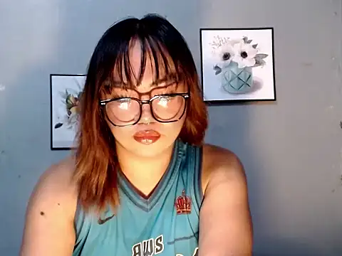 Snapshot of Asianblk_barbiedoll chatting on June 2, 2026, 3:06 am Asianblk barbiedoll online show from June 2, 2026, 3:06 am