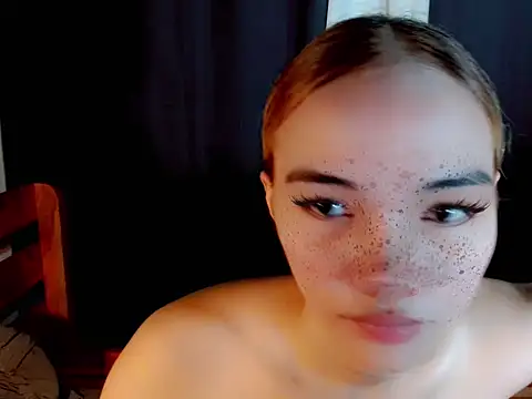 Snapshot of sexybabewarrior chatting on October 22, 2025, 6:13 am sexybabewarrior online show from October 22, 2025, 6:13 am
