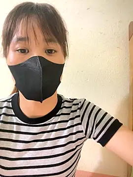 Snapshot of Lucy217 chatting on October 16, 2025, 1:19 pm Lucy217 online show from October 16, 2025, 1:19 pm