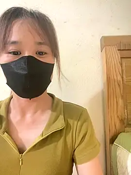 Snapshot of Lucy217 chatting on September 17, 2025, 1:46 pm Lucy217 online show from September 17, 2025, 1:46 pm