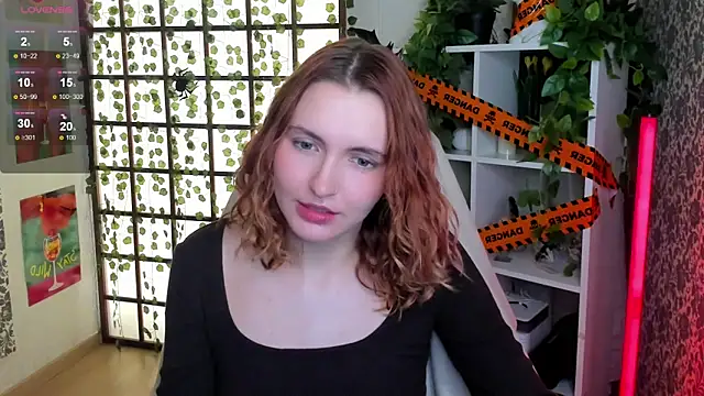 Elis Cherry online show from October 25, 2025, 2:00 am