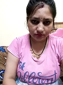 Snapshot of nisha_sweet chatting on October 28, 2025, 11:31 am nisha sweet online show from October 28, 2025, 11:31 am