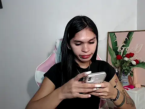 sexloverxxz online show from September 23, 2025, 9:16 am