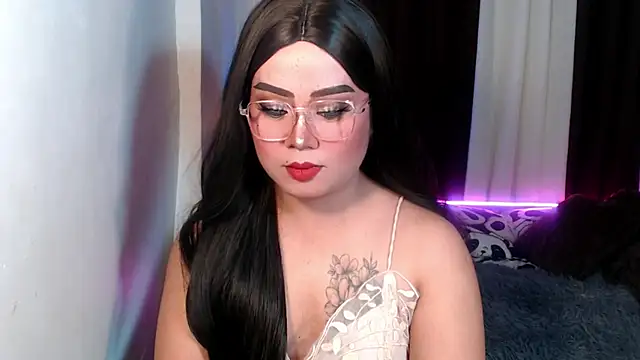 YourSweet-mich online show from February 8, 2026, 2:42 am