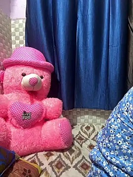 Hot Jaanvi  online show from March 11, 2026, 9:25 am