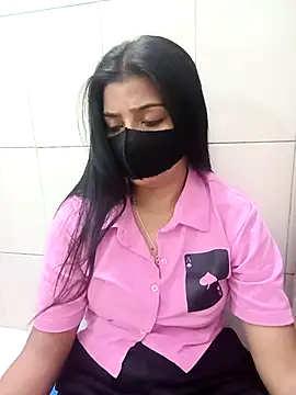 Snapshot of Hot_Jaanvi_ chatting on October 28, 2025, 6:12 am Hot Jaanvi online show from October 28, 2025, 6:12 am