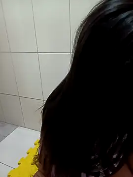 Snapshot of Hot_Jaanvi_ chatting on October 21, 2025, 5:45 pm Hot Jaanvi online show from October 21, 2025, 5:45 pm