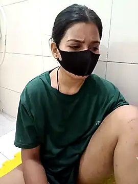 Snapshot of Hot_Jaanvi_ chatting on September 29, 2025, 2:40 am Hot Jaanvi online show from September 29, 2025, 2:40 am