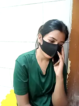 Hot Jaanvi  online show from September 16, 2025, 5:52 am