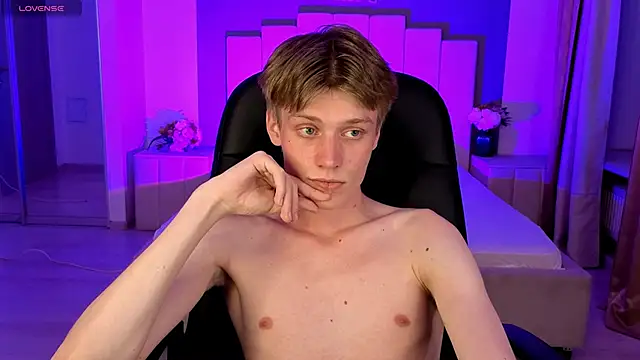 louie evans online show from September 15, 2025, 10:21 pm