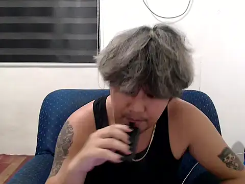 tastylicious John19 online show from November 5, 2025, 3:04 pm