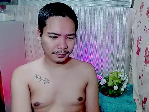 MANIACasianX online show from October 24, 2025, 9:47 pm