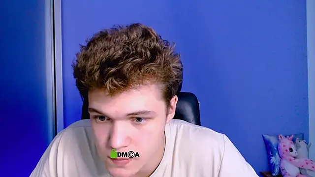 Snapshot of lucas_long_ chatting on September 24, 2025, 1:06 pm lucas long  online show from September 24, 2025, 1:06 pm