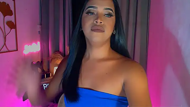 Lorainnelustts online show from February 6, 2026, 3:13 am