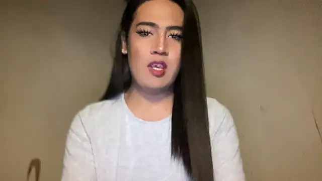 fallon empress143 online show from September 17, 2025, 11:07 pm