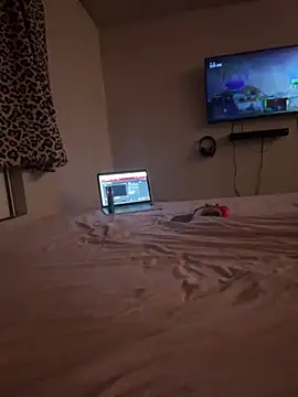 honeyJaey online show from March 10, 2026, 10:41 am