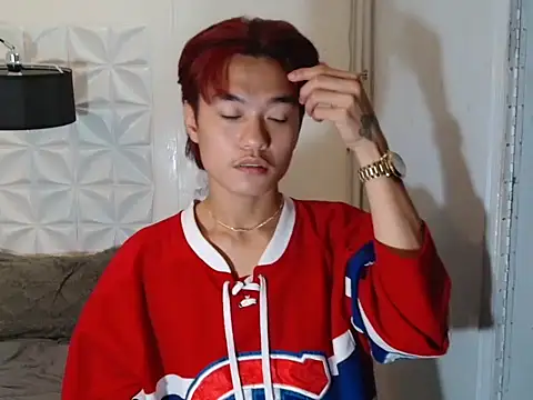 ur little secret online show from September 17, 2025, 5:26 pm