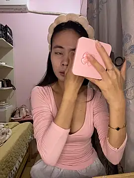 Snapshot of Dau-Tayy chatting on March 1, 2026, 3:06 am Dau-Tayy online show from March 1, 2026, 3:06 am