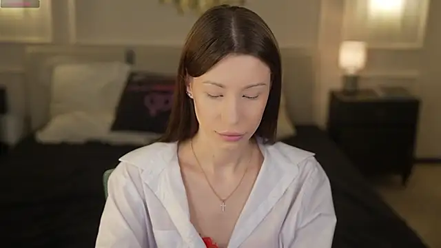 Selena Glow online show from February 12, 2026, 12:10 am