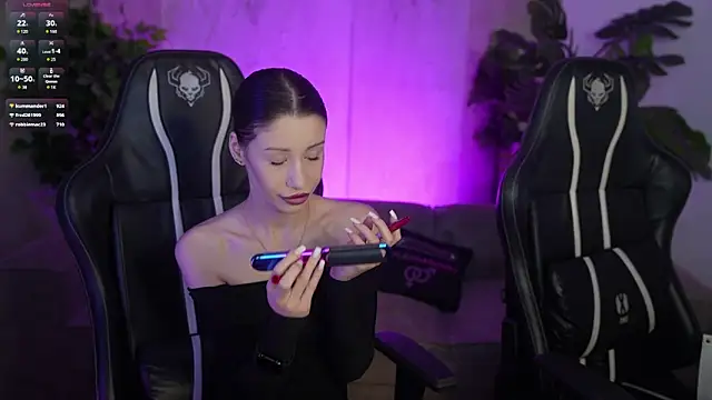 Selena Glow online show from February 20, 2026, 12:29 am