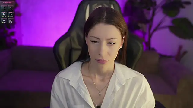 Selena Glow online show from February 8, 2026, 7:22 pm