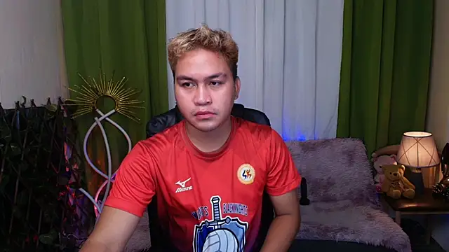 Snapshot of Asian_jayeel chatting on June 10, 2026, 1:29 am Asian jayeel online show from June 10, 2026, 1:29 am