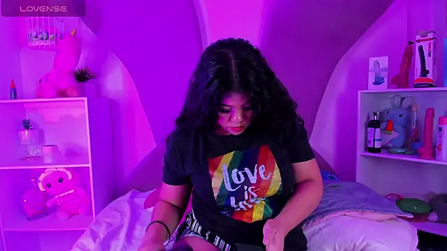 Snapshot of Amanda_Moore chatting on October 16, 2025, 4:10 am Amanda Moore online show from October 16, 2025, 4:10 am