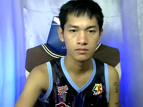 riks tyler online show from October 22, 2025, 2:38 pm