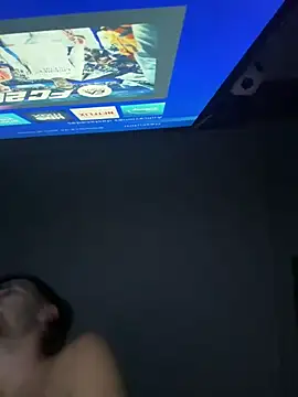 aavrdvh33 online show from October 2, 2025, 1:09 am