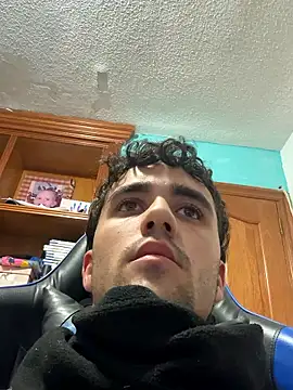 aavrdvh33 online show from January 10, 2026, 11:00 pm