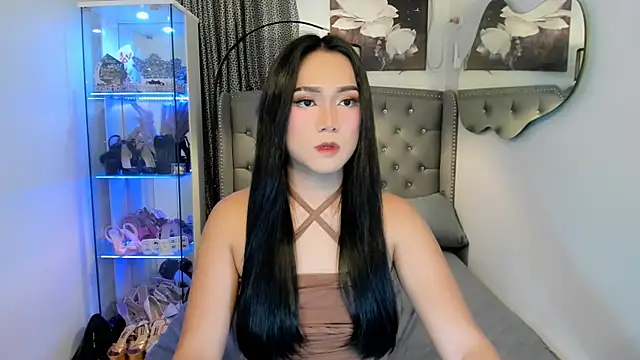 Snapshot of bigcockvenice chatting on October 27, 2025, 2:51 pm bigcockvenice online show from October 27, 2025, 2:51 pm