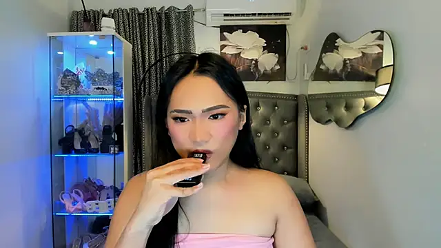 Snapshot of bigcockvenice chatting on October 20, 2025, 3:01 pm bigcockvenice online show from October 20, 2025, 3:01 pm