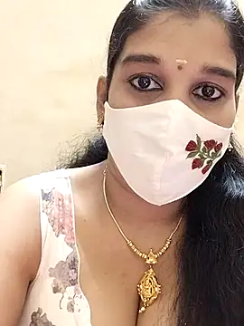 Snapshot of amelia-rani chatting on October 13, 2025, 4:25 am amelia-rani online show from October 13, 2025, 4:25 am