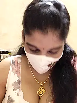 Snapshot of amelia-rani chatting on October 13, 2025, 5:47 pm amelia-rani online show from October 13, 2025, 5:47 pm