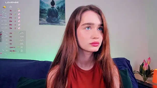 Snapshot of lovelyalivia chatting on October 7, 2025, 9:32 am lovelyalivia online show from October 7, 2025, 9:32 am