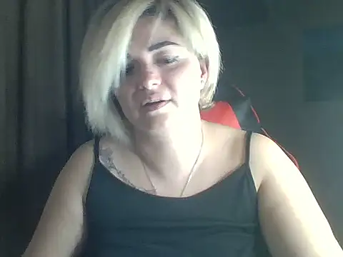 Snapshot of Wymini chatting on September 22, 2025, 1:11 am Wymini online show from September 22, 2025, 1:11 am