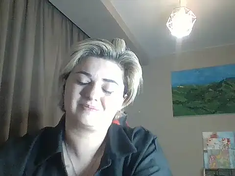 Snapshot of Wymini chatting on September 27, 2025, 9:21 pm Wymini online show from September 27, 2025, 9:21 pm