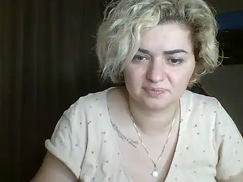 Snapshot of Wymini chatting on September 20, 2025, 8:03 pm Wymini online show from September 20, 2025, 8:03 pm